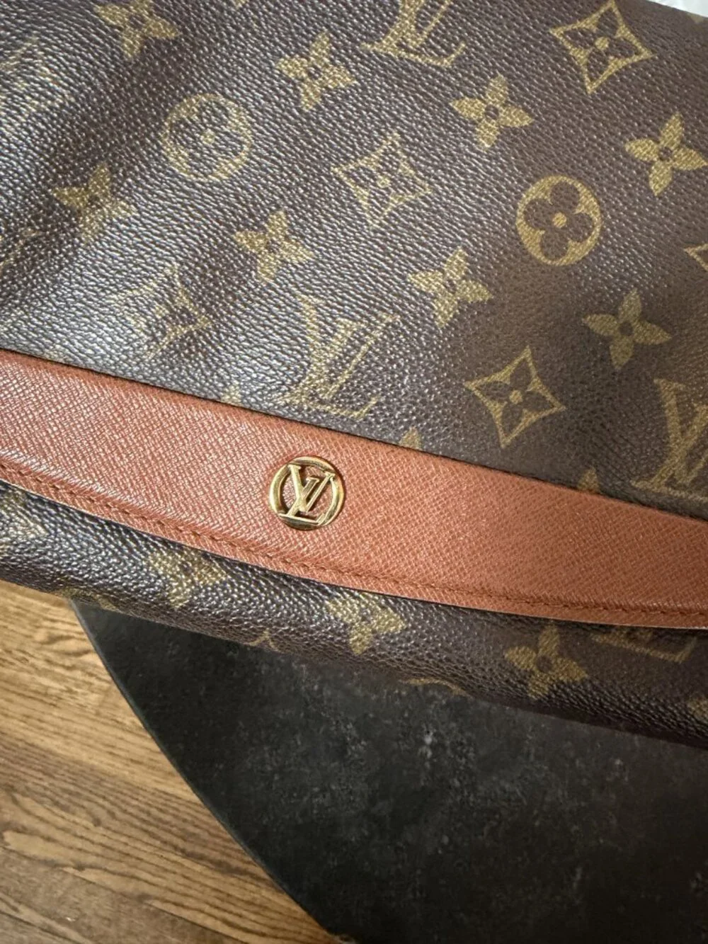 Louis Vuitton Bordeaux Clutch Bag Monogram Leather
